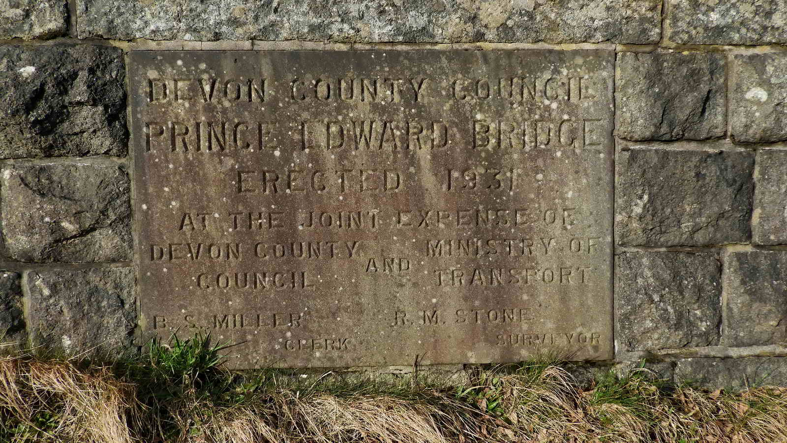 Commemorative Plaque on the modern road bridge, Two Bridges